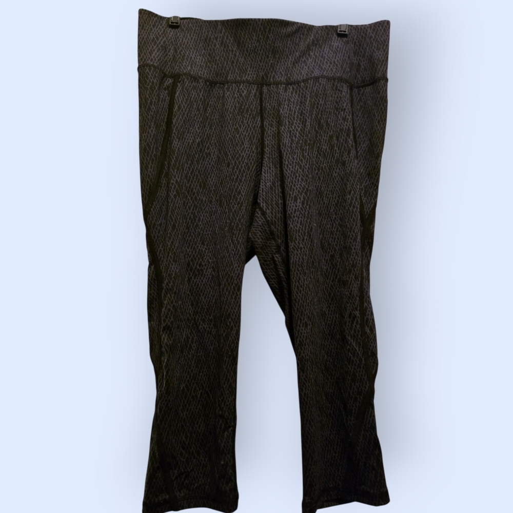 Plus 18-20 Crop Leggings Activewear - Picture 4 of 5